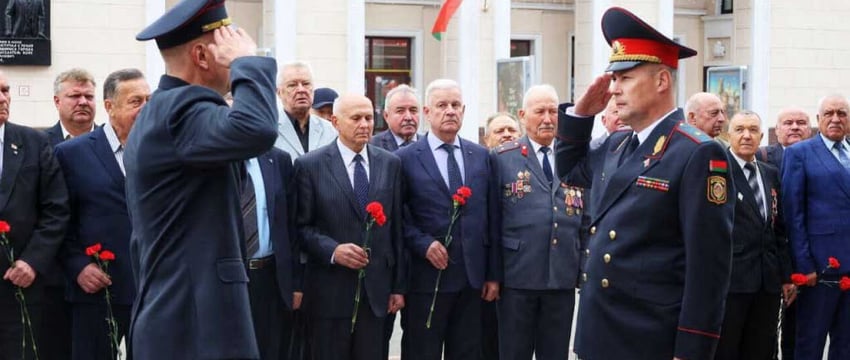 Фотофакт. В Гомеле чествовали ветеранов милиции