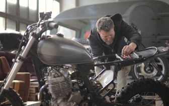 Toyota снижает производство автомобилей седьмой месяц подряд