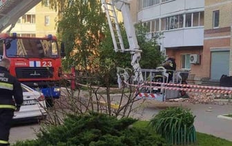 Обвал фасада жилого дома в Минске