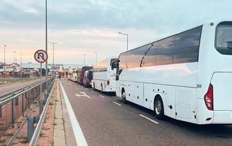 Литовские таможенники изъяли на границе пассажирский автобус из Минска — Фото