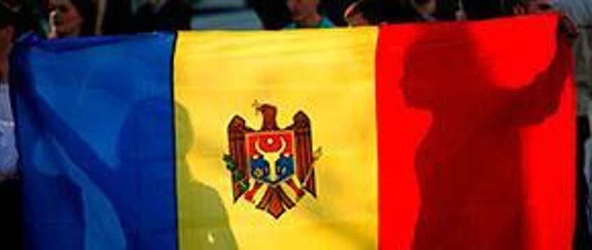 Протестная акция с требованием отставки президента проходит в Кишиневе