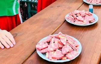 Сервелат с картошкой фри внутри выпустил Слонимский мясокомбинат