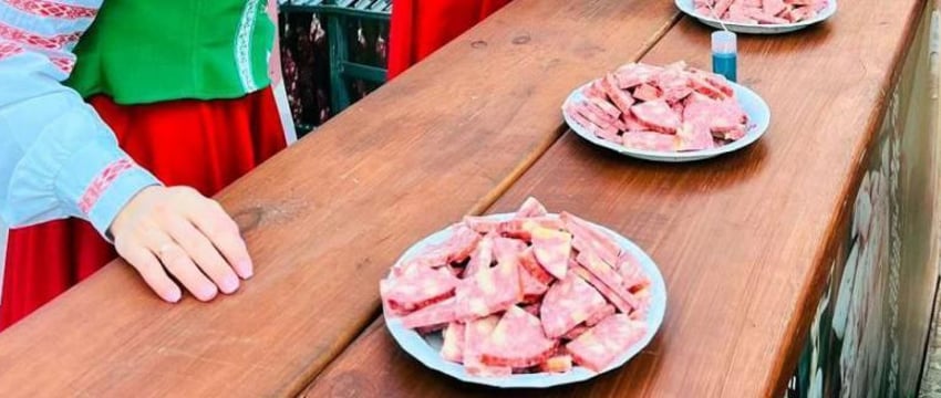 Сервелат с картошкой фри внутри выпустил Слонимский мясокомбинат