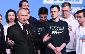 Путин побеждает на президентских выборах в России