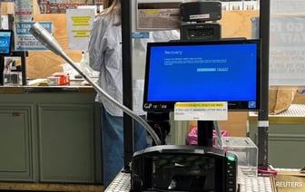 Аэропорты, поезда, Лондонская фондовая биржа и Национальная служба здравоохранения пострадали от глобального отключения информационных технологий