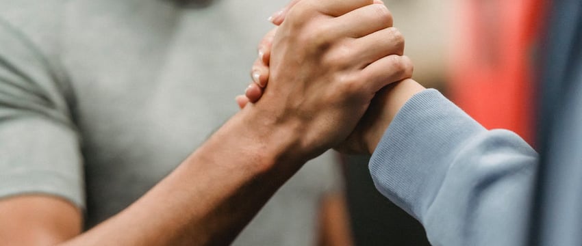 Тренера ХК «Локомотив-Орша» задержали после шуточного сообщения в родительском чате