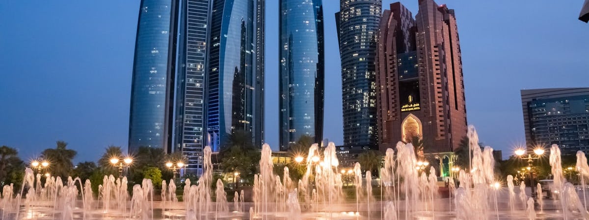 В ОАЭ планируют запустить первую в мире службу летающих такси до конца 2025 года