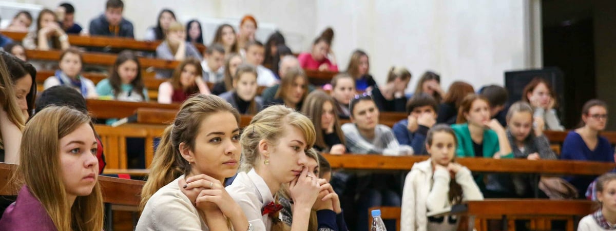 Бюджетные места на дистанционке. Вузы Минска опубликовали цифры приема абитуриентов на 2024 год