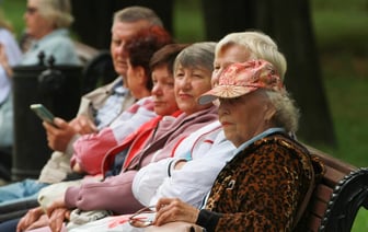 Совмин предложил увеличить надбавку к пенсии одной категории белорусов, другой – снизить пенсионный возраст на 5 лет