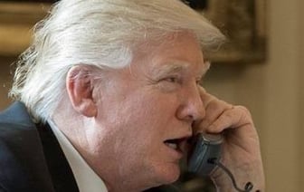 Трамп заявил об «очень хорошем» разговоре с Зеленским и пообещал мир