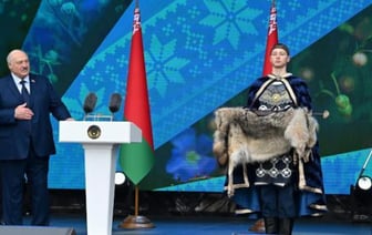 "Я намек понял": меч Всеслава Чародея подарили Лукашенко