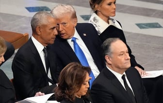 Трамп собрался на третий срок? Американские демократы пригрозили ему Обамой