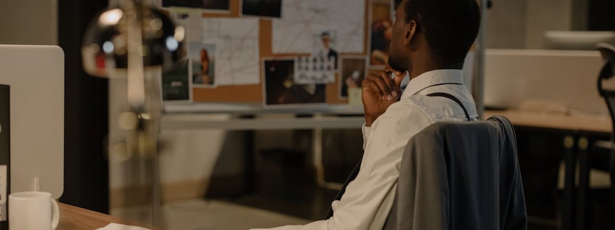 ЦРУ предложило всем своим сотрудникам уволиться и получить компенсацию