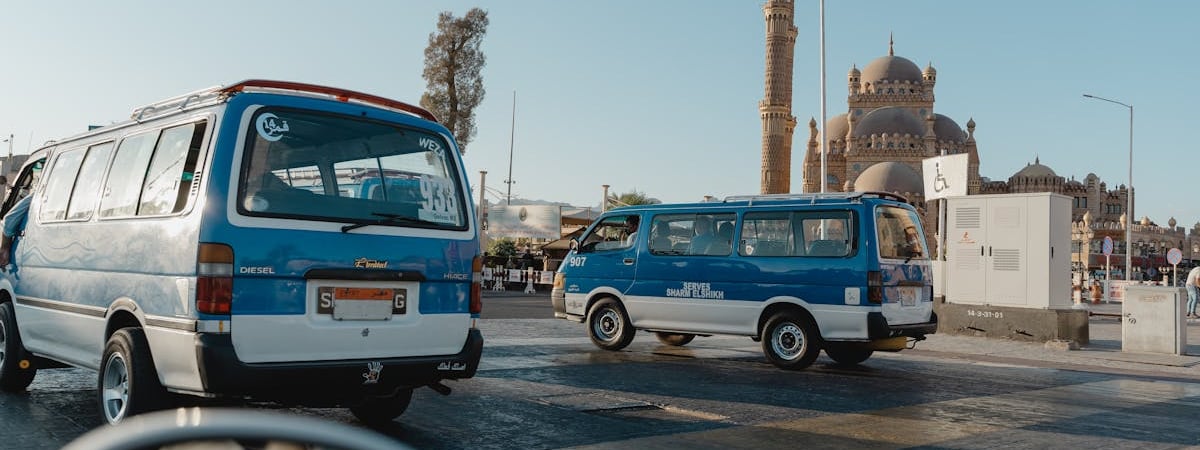 На белорусско-польской границе простаивают 300 легковушек и 20 автобусов