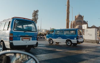 На белорусско-польской границе простаивают 300 легковушек и 20 автобусов