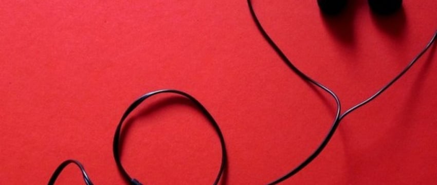 Магазин отказал в примерке наушников. Так можно?