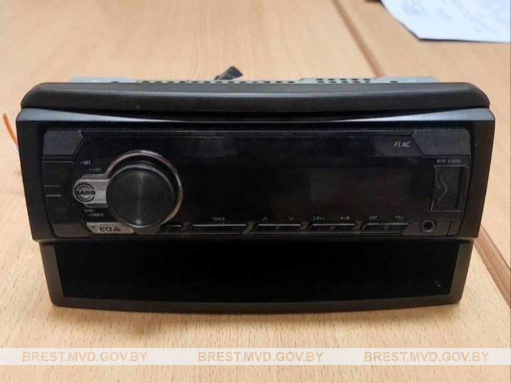 Разбойники потребовали спиртное в долг и избили женщину в Пружанском районе