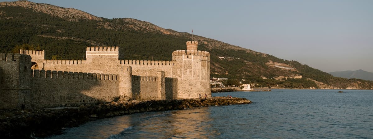 Где отдыхают сами турки? Эта страна заставила турецкие отели опустеть