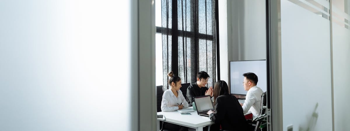 В Китае создали устройство, которое может заряжать электрокары всего за 5 минут