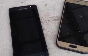 Жительница Бреста отдала в ремонт смартфоны, но не получила их обратно. Что случилось?