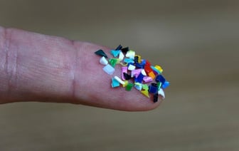 В Западной Сибири осадки идут с микропластиком