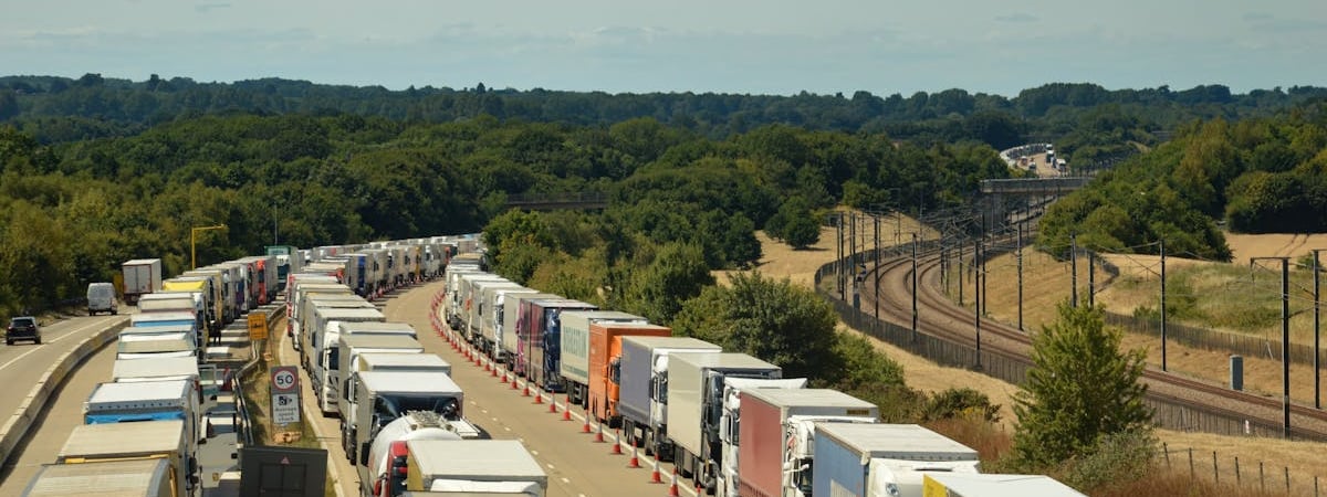 Очередь фур на белорусско-польской границе за сутки увеличилась на 320 авто