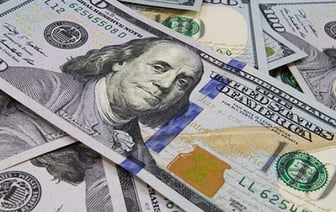 Пинчанин купил фальшивые доллары и вместе со знакомыми предлагал прохожим обмен по выгодному курсу. Чем все закончилось