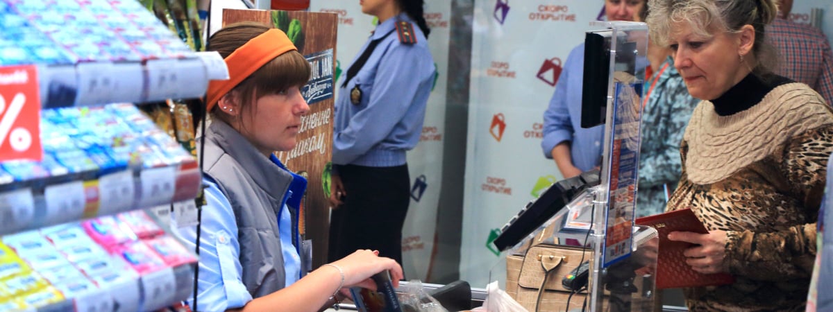 Не только просрочка. МАРТ проверил магазины известной белорусской торговой сети