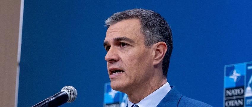 Премьер-министр Испании на саммите НАТО отвергает "двойные стандарты" в отношении сектора Газа.