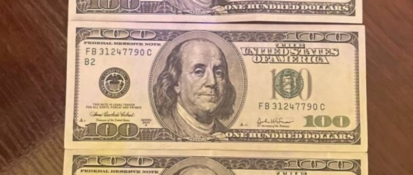 Директор государственной СТО брал взятки у ИПэшника, который арендовал площади. Схема была простой