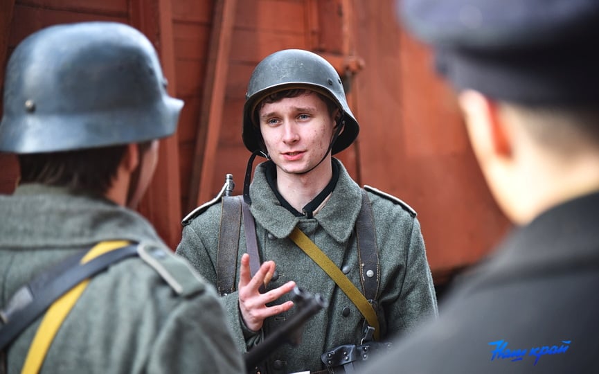 В Барановичах высадился десант немецких солдат. Идет съемка телефильма