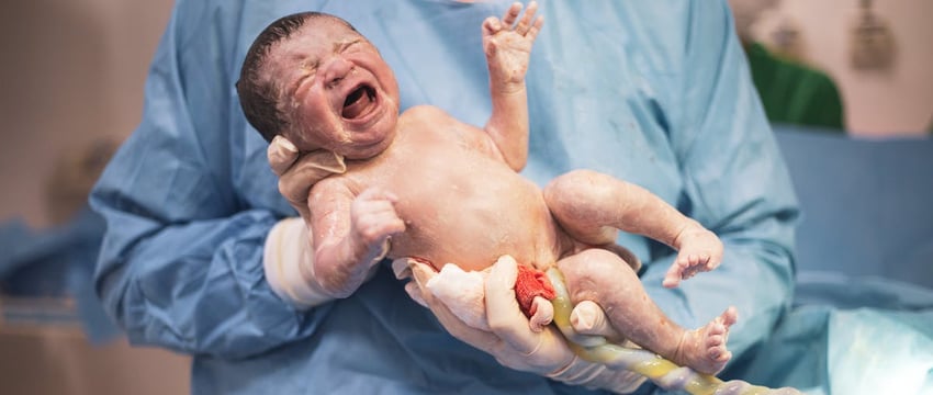 С мая повысят размер БМП. На сколько вырастут доплаты к пенсиям и пособия?