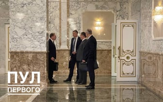 «Никаких барьеров из-за нескольких жуликов» — Лукашенко потребовал поставить частные и госпредприятия в равные условия