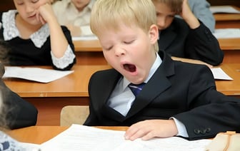 Минобразования Беларуси утвердило новый факультатив, где школьников будут учить нравственности. Это как?