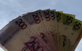 Белстат: реальная зарплата в Беларуси за пять лет выросла больше чем на 25%