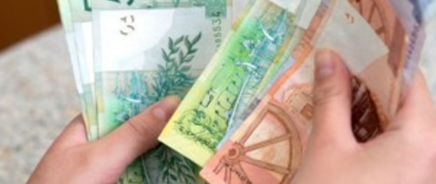 Какие подарки не будут облагаться налогом в 2024 г.?