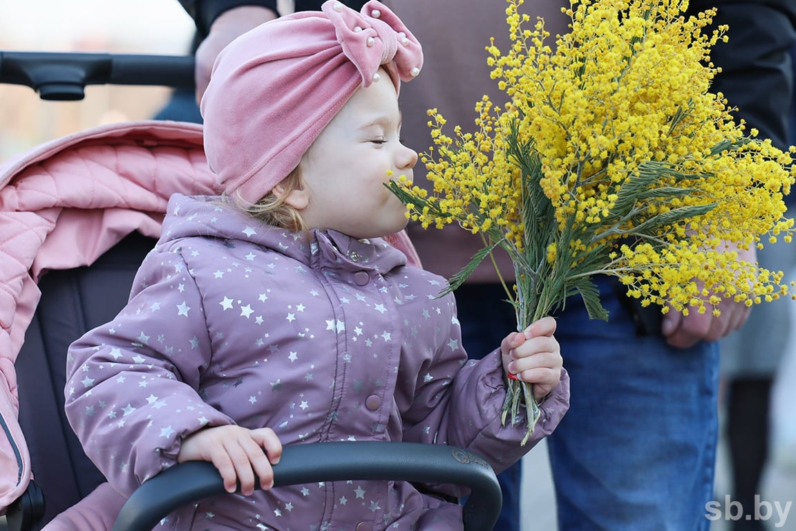 8 Марта в Бресте — фоторепортаж