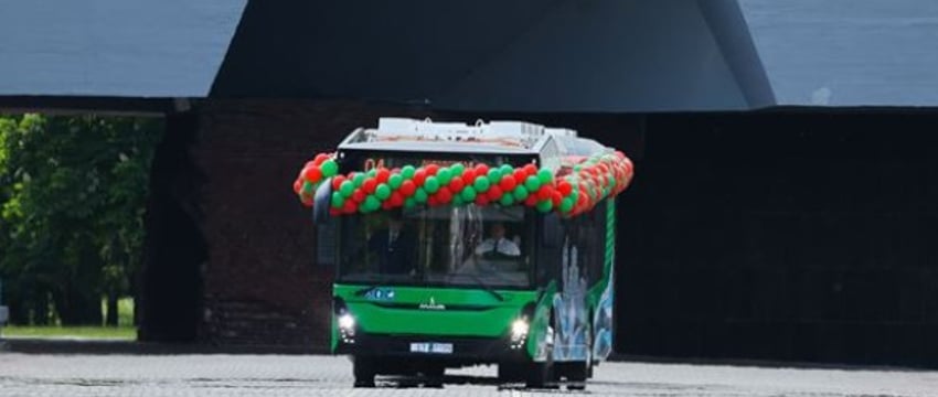 Дополнительные рейсы автобусов от остановки 'Крепость' в Бресте 9 мая