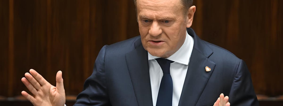 Туск пообещал организовать военную подготовку для каждого взрослого поляка