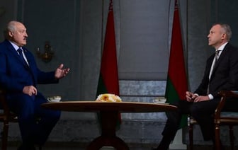 Лукашенко дал интервью российскому депутату Попову