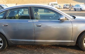 В Лиде женщине поцарапали машину — она посчитала ущерб, но виновник с такой суммой не согласился и обратился к экспертам