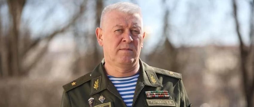 Лукашенко отправил в отставку начальника Генштаба Гулевича
