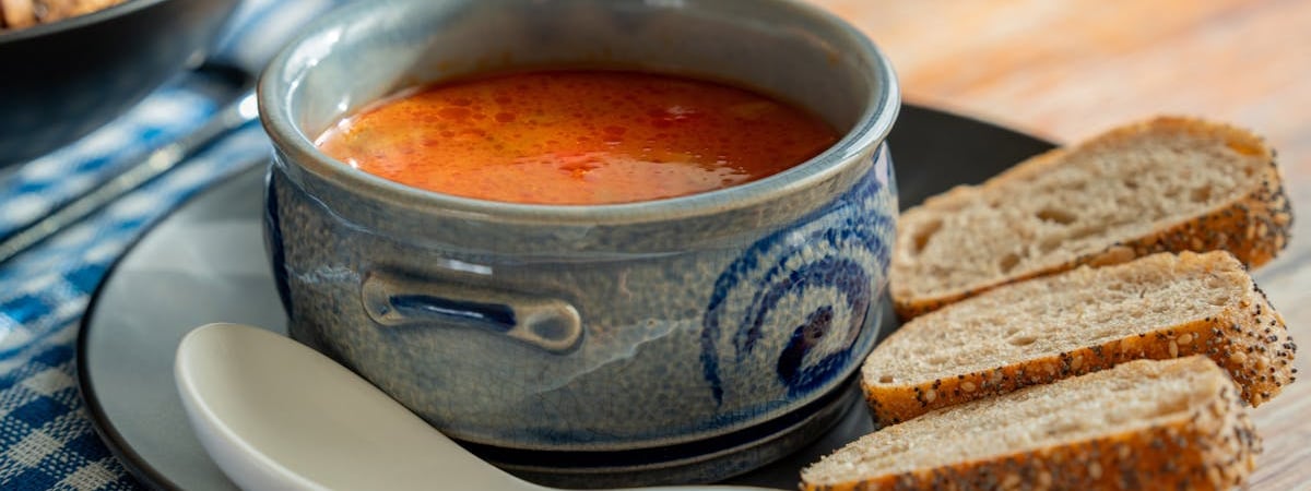 Банки Казахстана резко увеличили сроки платежей для российских компаний