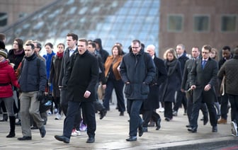 В Польше из-за повышения зарплат начались массовые увольнения. Как так?