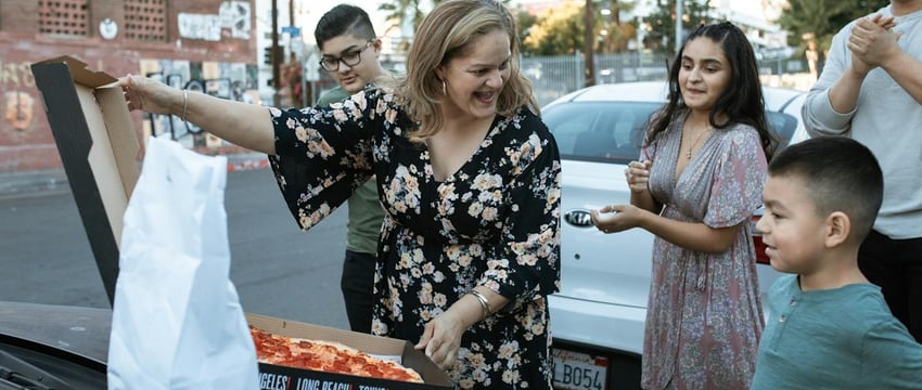 Друзья-педофилы удовлетворяли свою прихоть со школьником