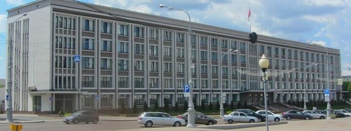 «Не имеют права работать в бюджетных организациях». В Гомельском облисполкоме признали политические чистки