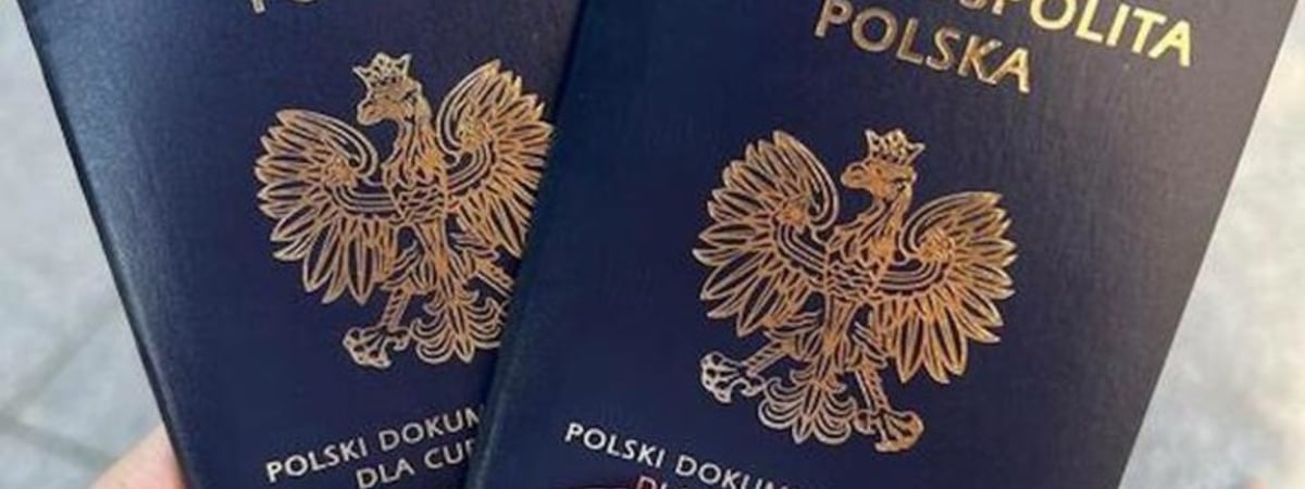 Беларуску с паспортом иностранца не пустили на самолет, но она добилась от авиакомпании извинений и серьезной компенсации