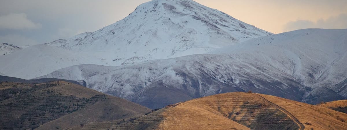 В Тегеране объявили, кто должен заменить погибшего президента Раиси — Видео