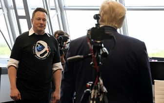 Маск попросился на работу к Трампу. Кем? — Видео