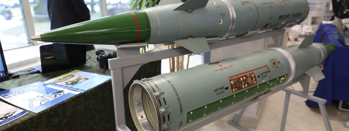 Беларусская военная промышленность будет строить самолеты, ракеты и лазерное оружие